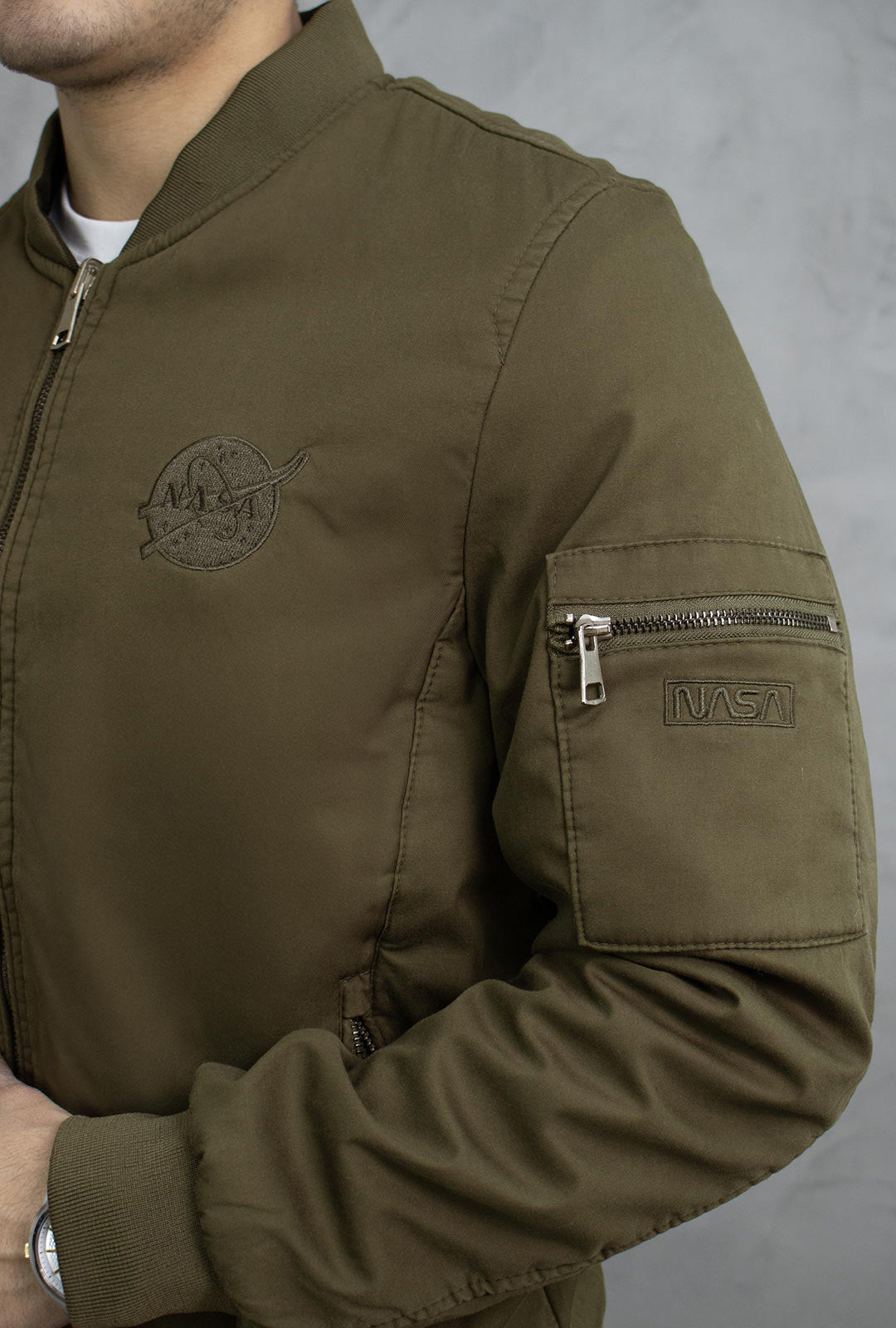 DETALLE-VERDE#Color_Verde Militar