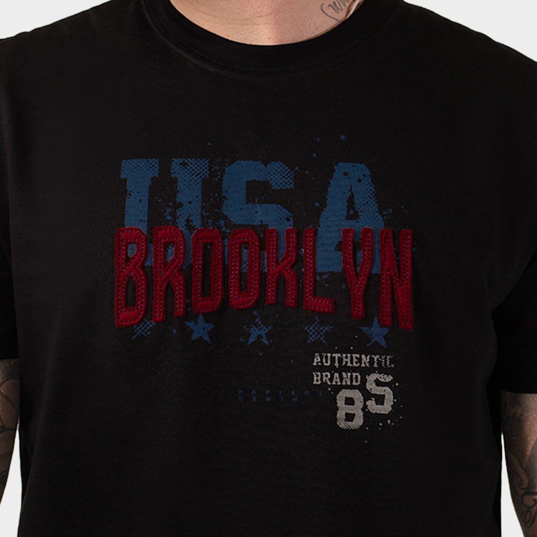 METROPOLITAN-NEGRO-DETALLE#Color_Negro