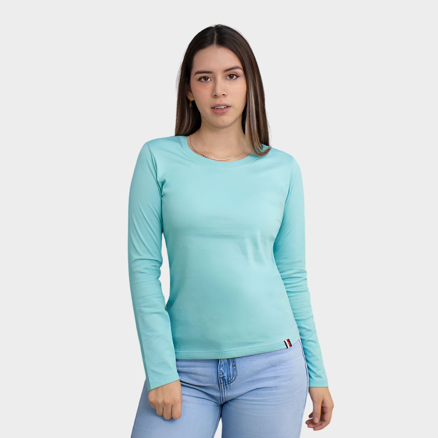 Polo Básico Manga Larga Mujer – Algodón Suave y Versátil