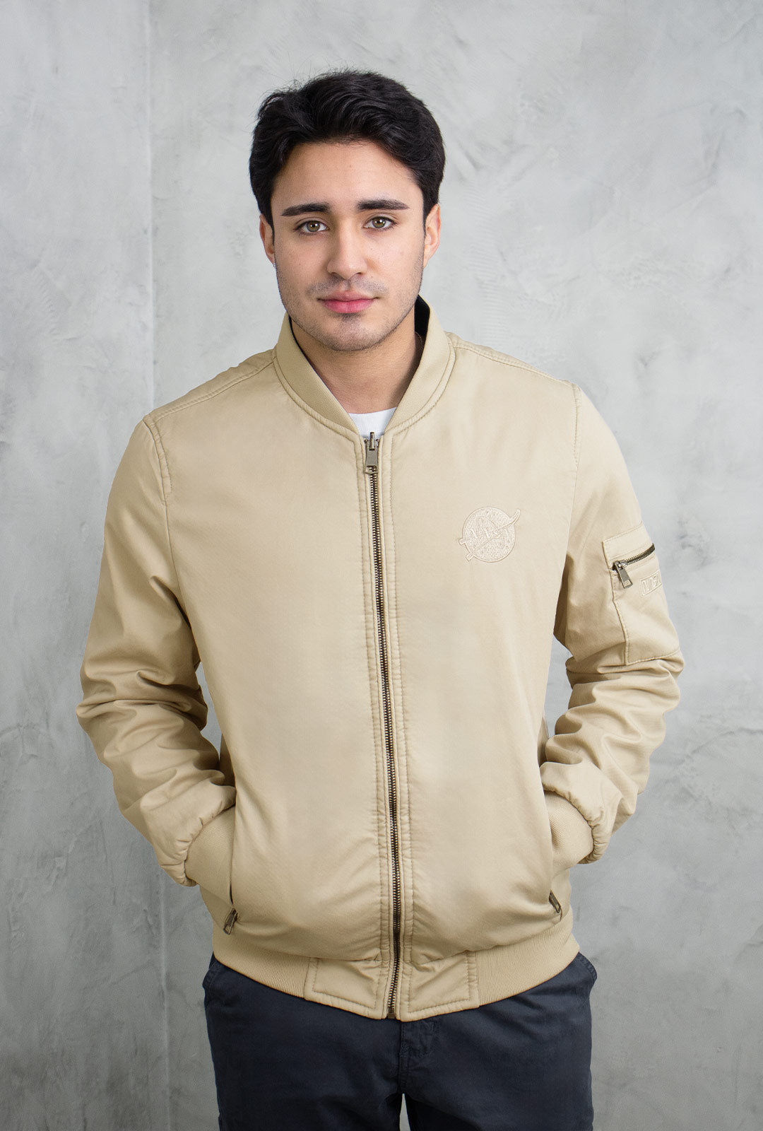 BOMBER-BEIGE#Color_Beige