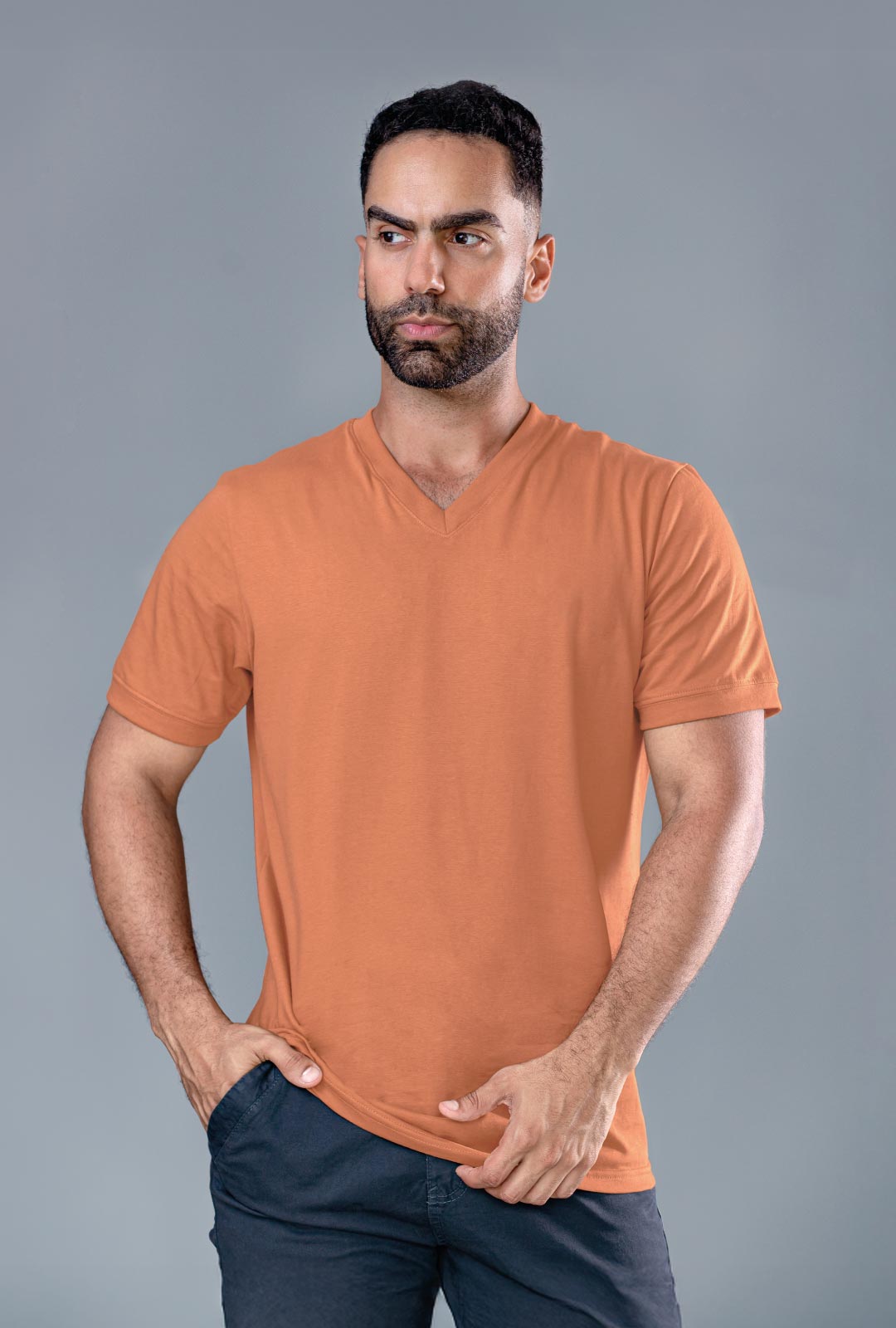Polo para hombre - Básico Cuello V