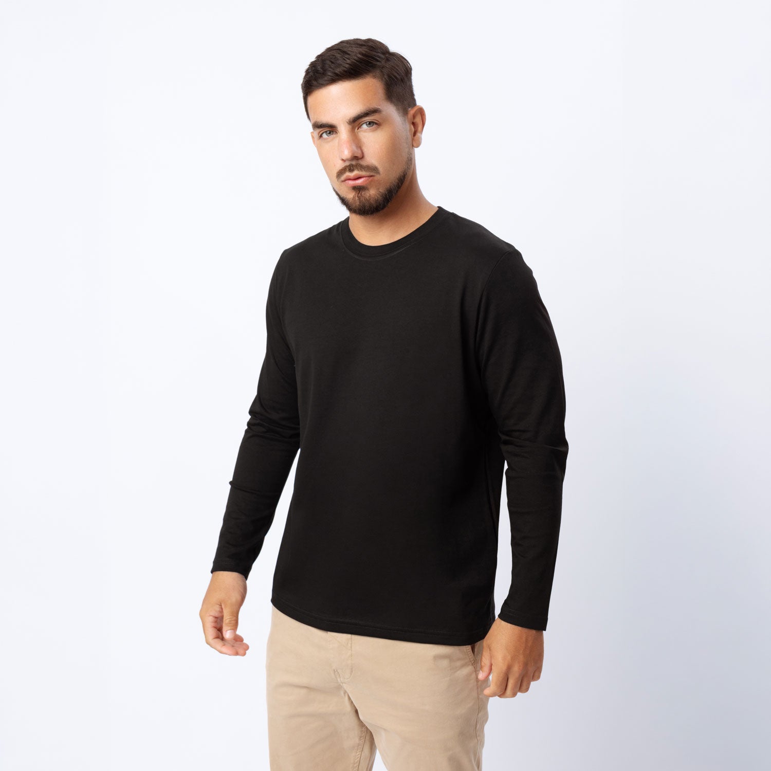 basico manga larga color negro#Color_Negro