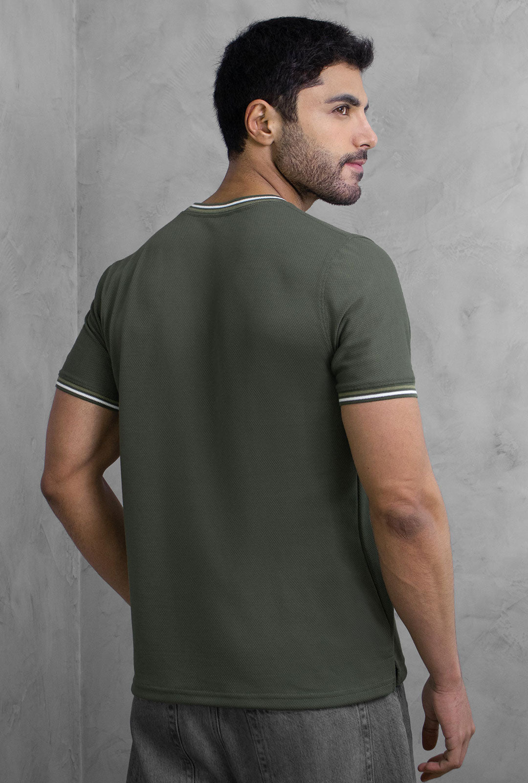 verde-espalda#Color_Verde Militar